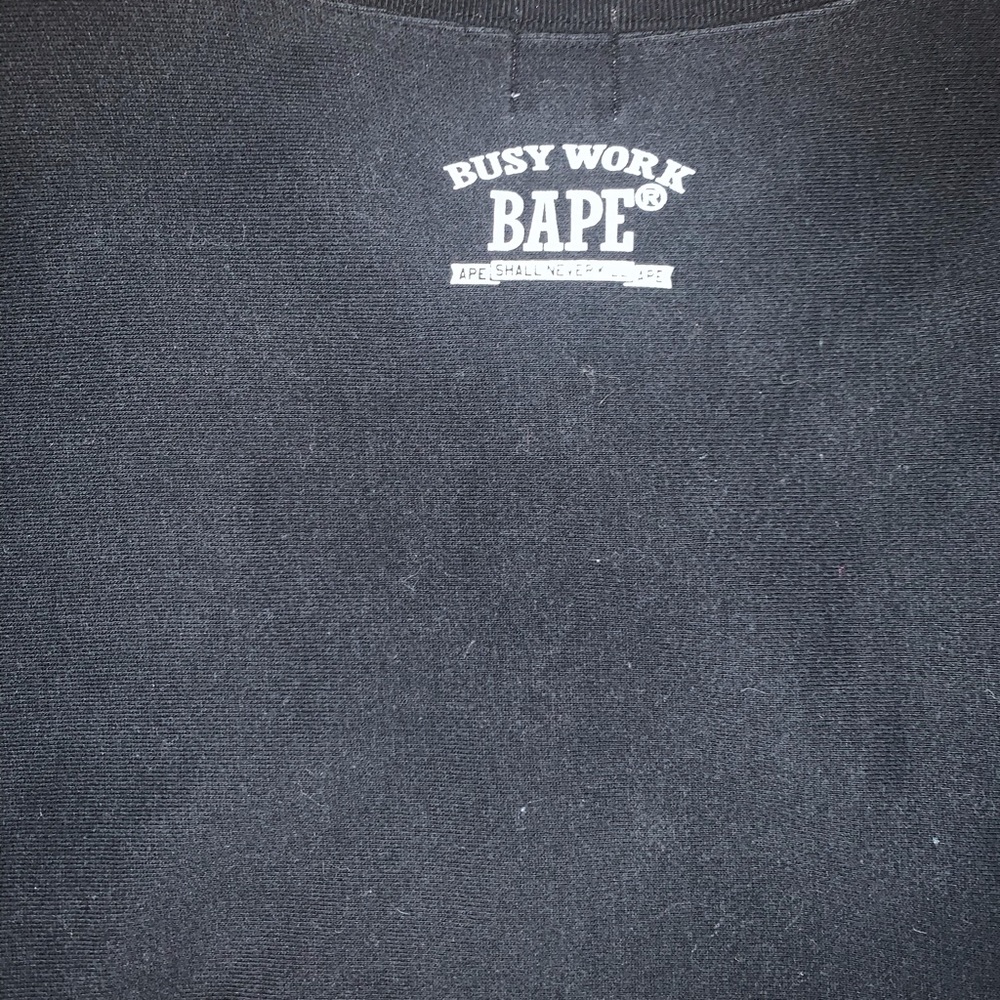 Authentic Bape CrewNeck - Picture 4 of 6